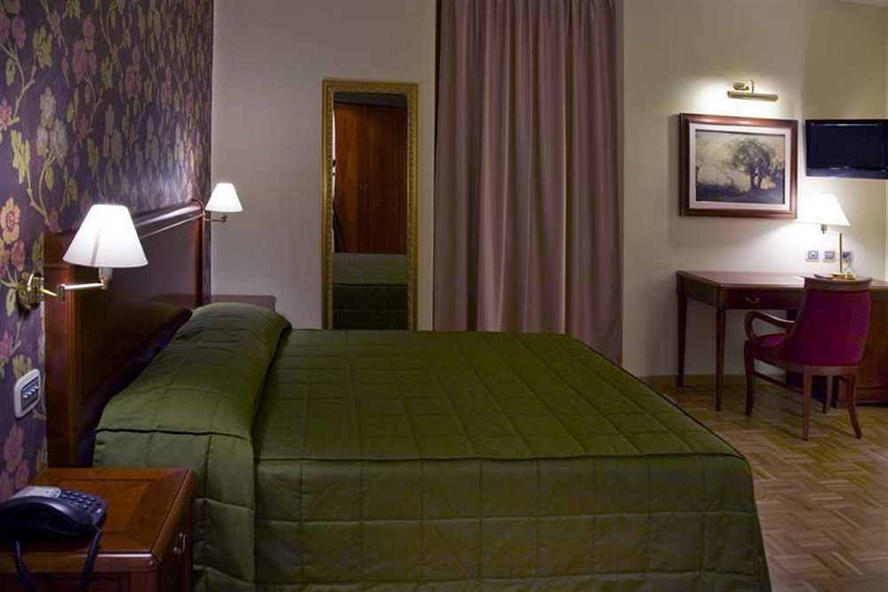 Relais Villa Fornari Камерино Екстериор снимка